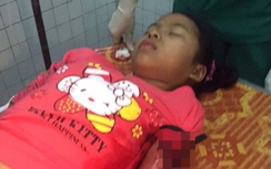 Bắt được hai kẻ bịt mặt đâm bé gái 12 tuổi vào đêm Noel