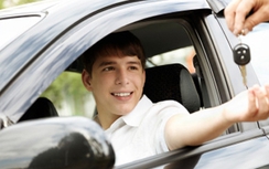 Lần đầu cầm vô-lăng, lái mới cần lưu ý điều gì?