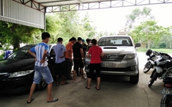 Khởi tố vụ án 20 côn đồ nổ súng vào nhà dân