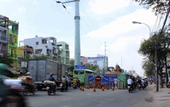 "Lô cốt" mọc đầy đường TP HCM