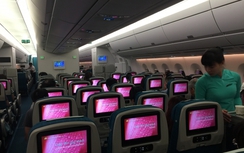 Máy bay A350 trục trặc: Vì sao khách phải chờ 2 đêm tại Paris?