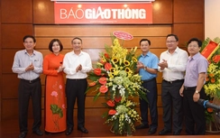 Lãnh đạo nhiều cơ quan chúc mừng Báo Giao thông