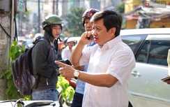 Luật sư: "Soi" Phó chủ tịch quận 1 đeo gì là sai Luật