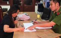 Người tự xưng nhà báo, bắt CSGT nghe điện thoại gửi lời xin lỗi