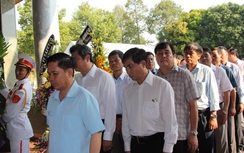 Lãnh đạo Bộ GTVT viếng hai phi công SU-22 hy sinh