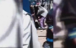 Con gái đánh đập tàn nhẫn mẹ bị tâm thần ở Trung Quốc