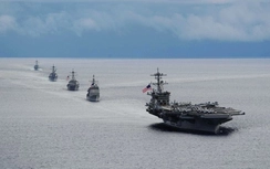 Mỹ điều tàu sân bay tới gần Yemen, Nga di chuyển "rồng lửa" S-400