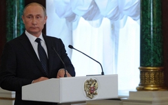 Hai công dân Việt Nam được Tổng thống Putin tặng Huân chương