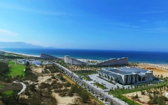 Ngắm khách sạn đẹp nhất Việt Nam khánh thành ngày 30/7 tại Quy Nhơn