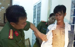 Chém chết 2 người sau khi bị ngăn cấm chuyện tình cảm