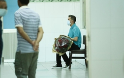 Đàm Vĩnh Hưng tiết lộ tình hình sức khỏe của ca sĩ Minh Thuận