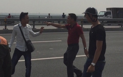 Video công an đấm chảy máu mồm phóng viên Báo Tuổi Trẻ