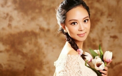 Nữ MC xinh đẹp tự tử ngay trước hôn lễ