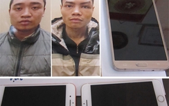 Hà Nội: Bắt khẩn cấp hai đối tượng che biển số xe đi cướp