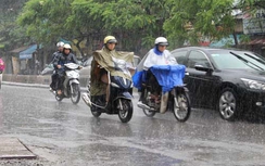 Áp thấp nhiệt đới xuất hiện trên biển, Bắc Bộ có mưa dông