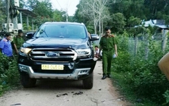 Cán bộ huyện lái ô tô tông chết hàng xóm