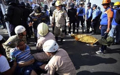 Giẫm đạp kinh hoàng tại sân vận động Honduras