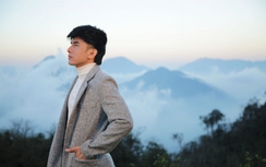 Cận cảnh vẻ đẹp không tuổi của Đan Trường trong MV ngôn tình