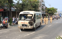 Đọ với xe đầu kéo, đầu xe khách nát bét