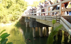 Bình Định: Bỏ lại xe máy, một phụ nữ nhảy cầu tự tử