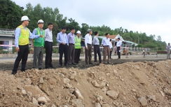 Khẩn trương khắc phục thiệt hại QL1 Phú Yên do lũ