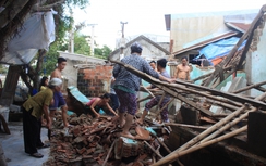 Miễn học phí cho học sinh vùng lũ tại Bình Định