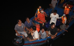 Thời khắc kinh hoàng tàu cá Bình Định bị đâm chìm giữa biển khơi