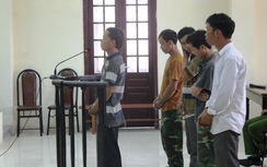 Quảng Trị: Liều lĩnh chở bom đi bán, 5 đối tượng lãnh án