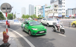 Nút giao thông Tây cầu sông Hàn ra sao ngày đầu bỏ đèn đỏ?