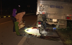 Công an tìm nhân chứng vụ TNGT trước trường cao đẳng nghề Vĩnh Long