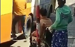 Xác minh nhân viên xe buýt từ chối chở người khuyết tật