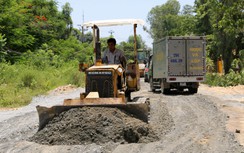 Doanh nghiệp tự bỏ tiền "vá" đường sau phản ánh của Báo Giao thông