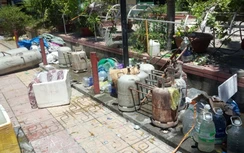 Nổ bình bơm bóng bay, một phụ nữ bị thương