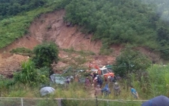 Lại sạt lở núi kinh hoàng, 3 người tử vong, 2 người thoát chết