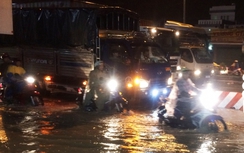 Đồng Nai: Đường cũng biến thành sông sau cơn mưa chiều 27/9