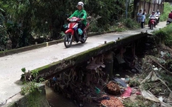 Nam thanh niên tử vong khi qua cầu trong mưa