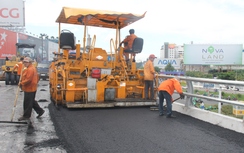 Nhộn nhịp công trường cầu vượt Tân Sơn Nhất trước ngày thông xe