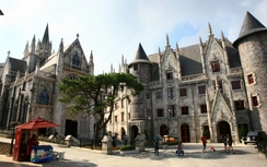 Đắm say không gian làng Pháp trên đỉnh Bà Nà