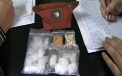 Nữ quái lắp camera, thuê "nhân viên" bán ma túy tại nhà