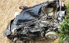 Xe Fortuner lao xuống vực ở Hà Giang, 7 người thương vong
