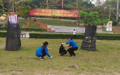 Lễ hội Đền Hùng 2017: Gần 3.000 người tham gia dọn rác