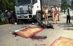 Hai thanh niên chết thảm dưới bánh xe tải ở Hòa Bình
