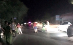 Vụ truy sát xe trên QL32C: Chưa tìm thấy vết súng đạn bắn