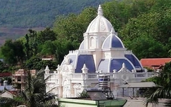 Sơn La bác tin đồn "biệt phủ", điều tra người tung tin