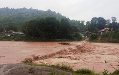 Điện Biên: Mưa lũ khiến 3 người chết và mất tích