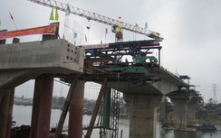 40 ngày đêm chạy nước rút đưa cầu Việt Trì về đích sớm