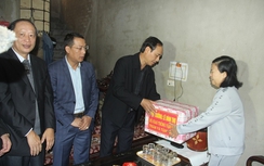 Vợ người lái taxi bị giết được Thứ trưởng tìm việc làm