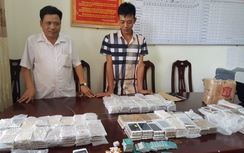 Bắt xe khách vận chuyển 300 chiếc iPhone 6 nhập lậu