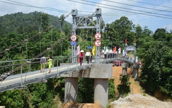 Nghệ An: Khánh thành cầu treo nơi bản làng vùng biên