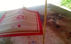 Anh chém em trai gục trong vũng máu